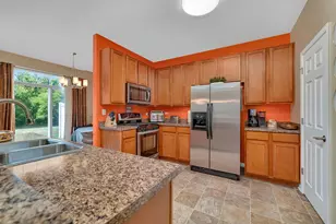 1047 Heron Cir, Joliet, IL 60431 - Photo 8