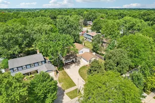 938 N Marsha Dr, Palatine, IL 60067 - Photo 44