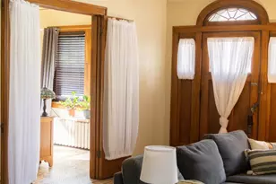 1619 Grant Ave, Rockford, IL 61103 - Photo 2