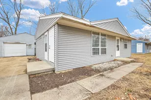 3206 York Dr, Champaign, IL 61821 - Photo 10