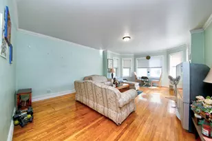 6246 N Oakley Ave, Chicago, IL 60659 - Photo 26