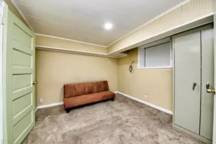 6246 N Oakley Ave, Chicago, IL 60659 - Photo 10