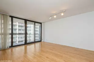 10 E Ontario St, Chicago, IL 60611 - Photo 6