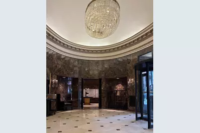 10 E Ontario Street #1806, Chicago, IL 60611 - Photo 16