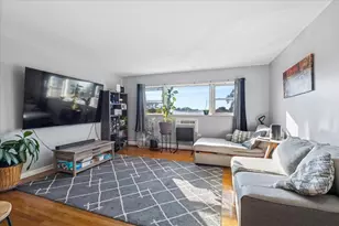 5011 St Charles Rd, Bellwood, IL 60104 - Photo 2