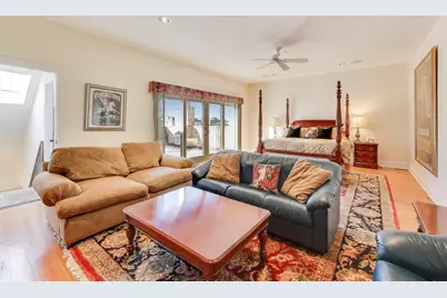 926 W Barry Avenue #3, Chicago, IL 60657 - Photo 12