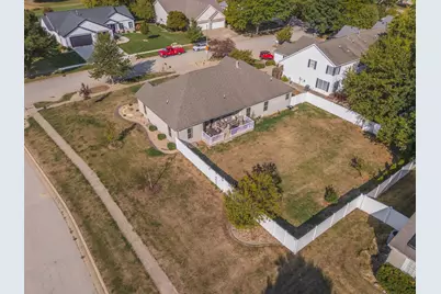 36 Lone Oak Court, Bloomington, IL 61705 - Photo 50