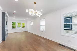 2630 N Austin Ave, Chicago, IL 60639 - Photo 4