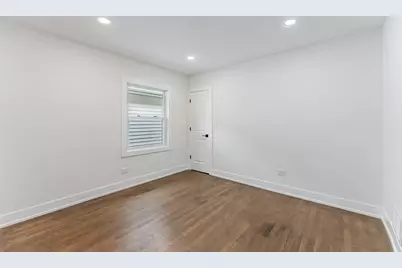 2630 N Austin Avenue, Chicago, IL 60639 - Photo 16