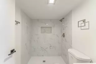 2630 N Austin Ave, Chicago, IL 60639 - Photo 20