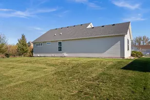 9111 Marks Ct, Huntley, IL 60142 - Photo 24