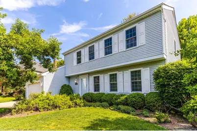 1338 Trinity Place, Libertyville, IL 60048 - Photo 1