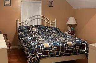 1026 S 4th St, Aurora, IL 60505 - Photo 12