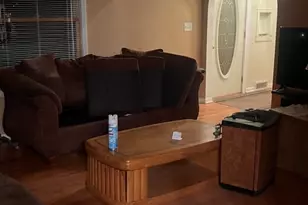 1026 S 4th St, Aurora, IL 60505 - Photo 4