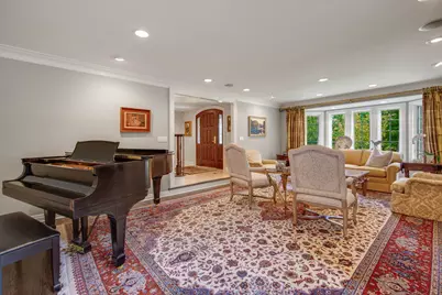 1090 Evergreen Drive, Lake Forest, IL 60045 - Photo 8