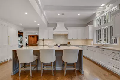 1090 Evergreen Drive, Lake Forest, IL 60045 - Photo 18