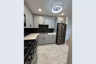 7854 S South Shore Drive #402, Chicago, IL 60649 - Photo 2