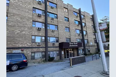 7854 S South Shore Drive #402, Chicago, IL 60649 - Photo 1