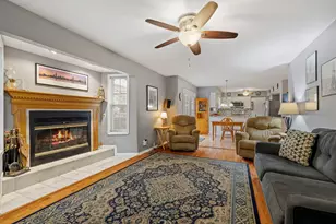 308 Foxworth Ct, Aurora, IL 60502 - Photo 10