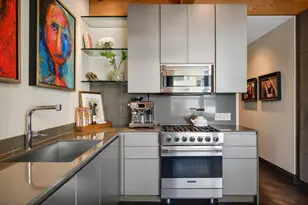 130 S Canal St, Chicago, IL 60606 - Photo 22