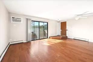 11 Echo Ct, Vernon Hills, IL 60061 - Photo 6