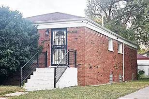 11425 S Elizabeth St, Chicago, IL 60643 - Photo 1