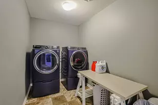 12464 Carver Ln, Huntley, IL 60142 - Photo 32