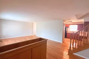 159 Pleasant Dr, Chicago Heights, IL 60411 - Photo 2