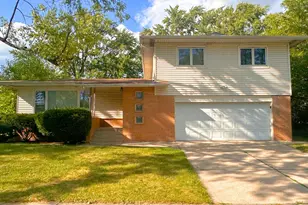 159 Pleasant Dr, Chicago Heights, IL 60411 - Photo 1