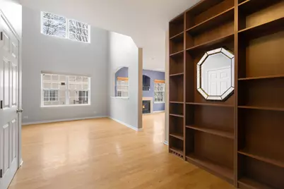 [Address not provided], Hoffman Estates, IL 60192 - Photo 6