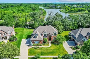 675 Oak Ln, South Elgin, IL 60177 - Photo 44