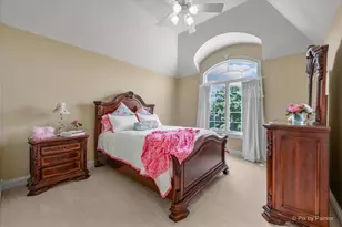 675 Oak Ln, South Elgin, IL 60177 - Photo 28