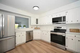 441 N Park Blvd, Glen Ellyn, IL 60137 - Photo 6