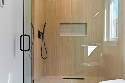 5254 W Newport Avenue, Chicago, IL 60641 - Photo 18