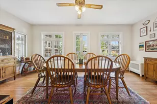 10148 S Oakley Ave, Chicago, IL 60643 - Photo 12