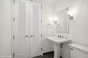 401 N Wabash Ave, Chicago, IL 60611 - Photo 16