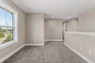 500 Prairie Meadows Dr, Heyworth, IL 61745 - Photo 22