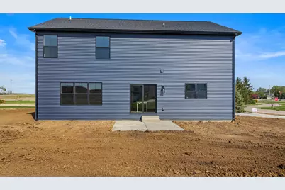 500 Prairie Meadows Drive, Heyworth, IL 61745 - Photo 40