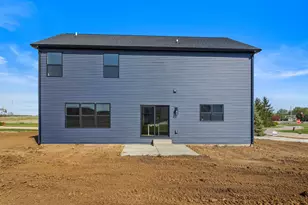 500 Prairie Meadows Dr, Heyworth, IL 61745 - Photo 40