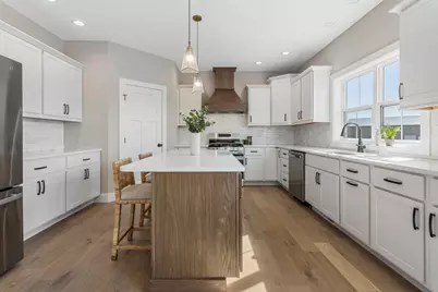 500 Prairie Meadows Drive, Heyworth, IL 61745 - Photo 18