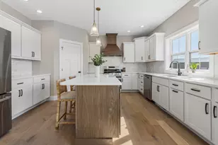 500 Prairie Meadows Dr, Heyworth, IL 61745 - Photo 18