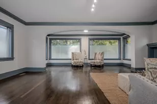 7345 S Bennett Ave, Chicago, IL 60649 - Photo 8