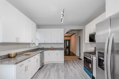 7345 S Bennett Avenue, Chicago, IL 60649 - Photo 6