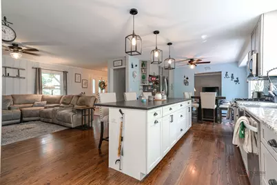 820 Black Partridge Road, McHenry, IL 60051 - Photo 8