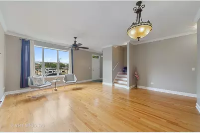 2042 W Warren Boulevard, Chicago, IL 60612 - Photo 4