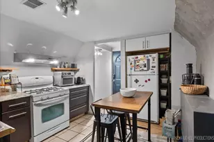 3826 N Whipple St, Chicago, IL 60618 - Photo 28