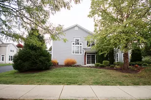 226 W Park Ave, Sugar Grove, IL 60554 - Photo 2