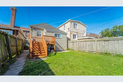 13223 S Buffalo Avenue, Chicago, IL 60633 - Photo 22