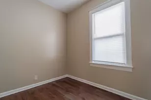 13223 S Buffalo Ave, Chicago, IL 60633 - Photo 6