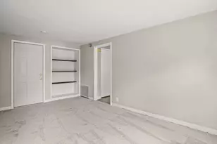 107 N Mallory Ave, Batavia, IL 60510 - Photo 6